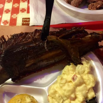 Black's Barbecue Lockhart - Monster beef ribs - Barbeque Near Me - Lockhart, Texas Black's Barbecue Lockhart - Monster beef ribs - Barbeque Near Me - Lockhart, Texas