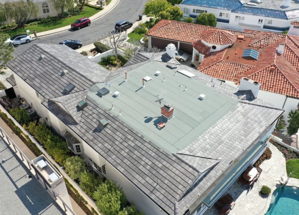 Slide of Terrazas Roofing