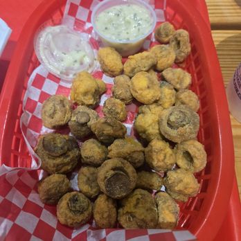 Te'Jun, The Texas Cajun- Keller - Fried mushrooms - Seafood Near Me - Keller, Texas