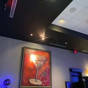 Johnny's Italian Steakhouse - Italian Near Me - Middleton, Wisconsin