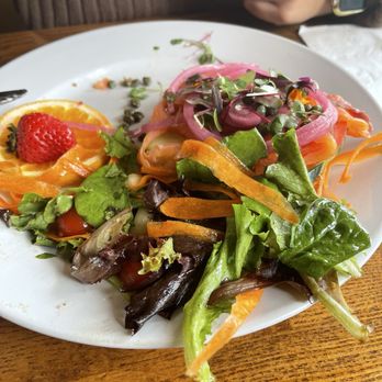Cafe Jolie - Salmon Lox - Breakfast & Brunch Near Me - Alameda, California