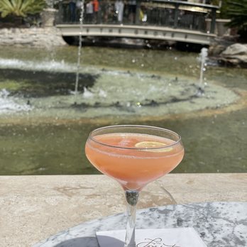 Fountain Bar - Guava Daiquiri - Cocktail Bars Near Me - Los Angeles, California Fountain Bar - Guava Daiquiri - Cocktail Bars Near Me - Los Angeles, California