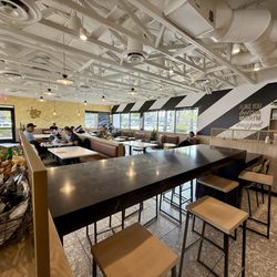 Better Buzz Coffee - Fullerton - Interior