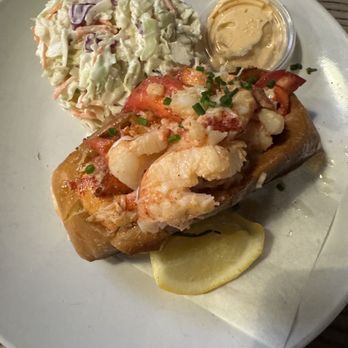 Hook & Anchor - 6oz roll - Seafood Near Me - Costa Mesa, California Hook & Anchor - 6oz roll - Seafood Near Me - Costa Mesa, California