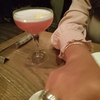 Mooo.... Beacon Hill - Cosmo - Steakhouses Near Me - Boston, Massachusetts
