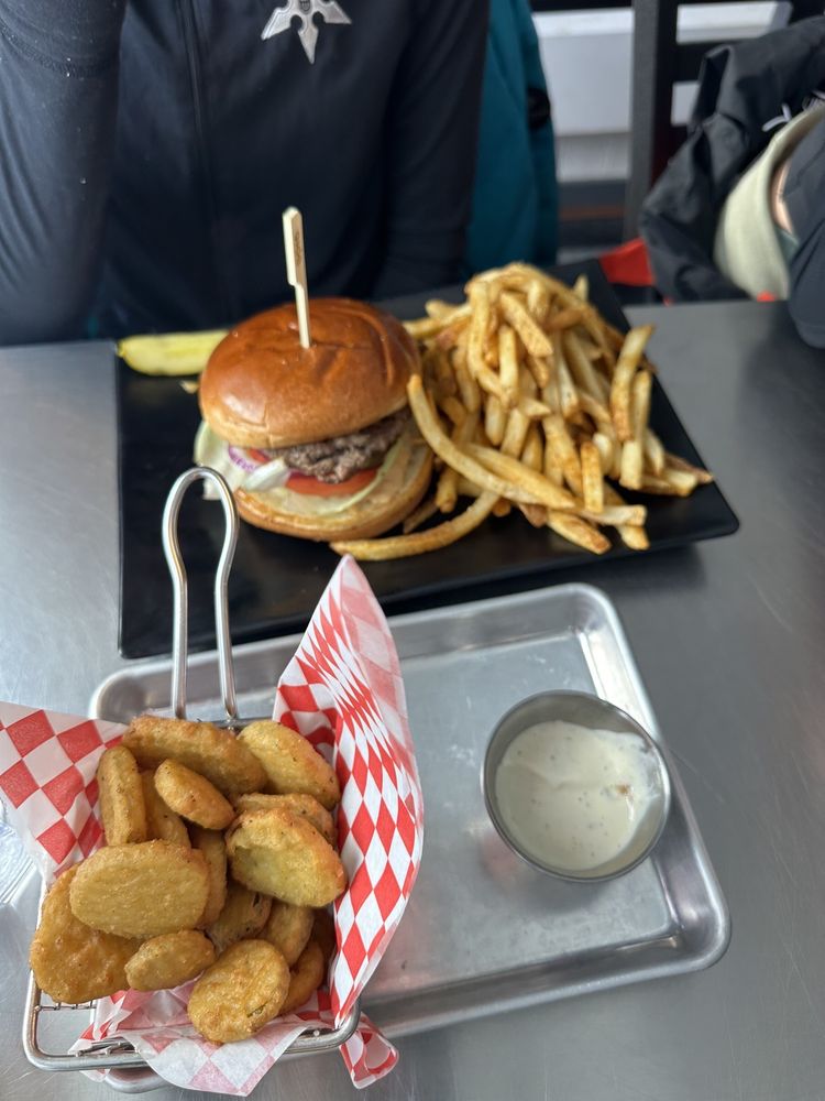 Go Big Burger Image