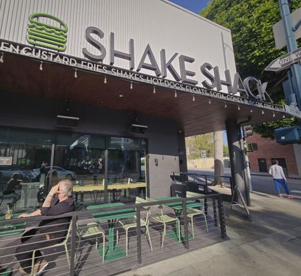 Shake Shack Beverly Hills by null