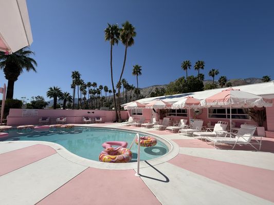 Trixie Motel by null