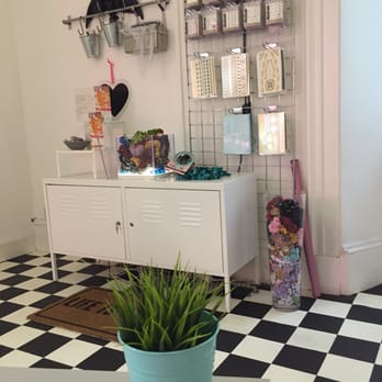 NAF Salon - Nail Salons Near Me - Glasgow, GLG