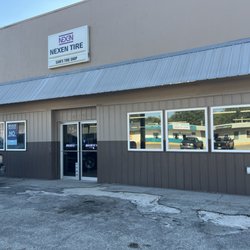 Sam's Tire Shop
