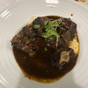 APT 4B - Oxtails & Grits - Lounges Near Me - Atlanta, Georgia APT 4B - Oxtails & Grits - Lounges Near Me - Atlanta, Georgia