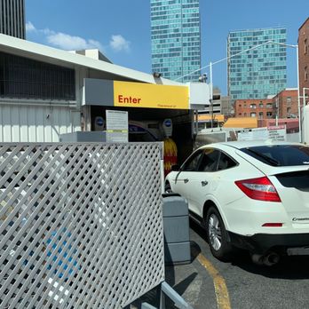 Shell - 45+ minute car wash. - Gas Stations Near Me - Los Angeles, California Shell - 45+ minute car wash. - Gas Stations Near Me - Los Angeles, California