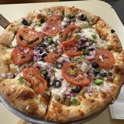 Pizza Chef - View of my delicious 12" Papa Cella's Feta Supreme Pizza
