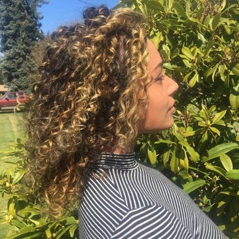Total Looks By Chantal - Makeup Artists Near Me - Bellevue, Washington