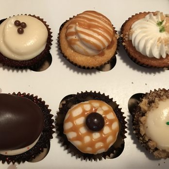 Cupcakin' Bake Shop - My six cupakes in its box at Cupcakin' Bake Shop in Berkeley. - Bakeries Near Me - Berkeley, California Cupcakin' Bake Shop - My six cupakes in its box at Cupcakin' Bake Shop in Berkeley. - Bakeries Near Me - Berkeley, California