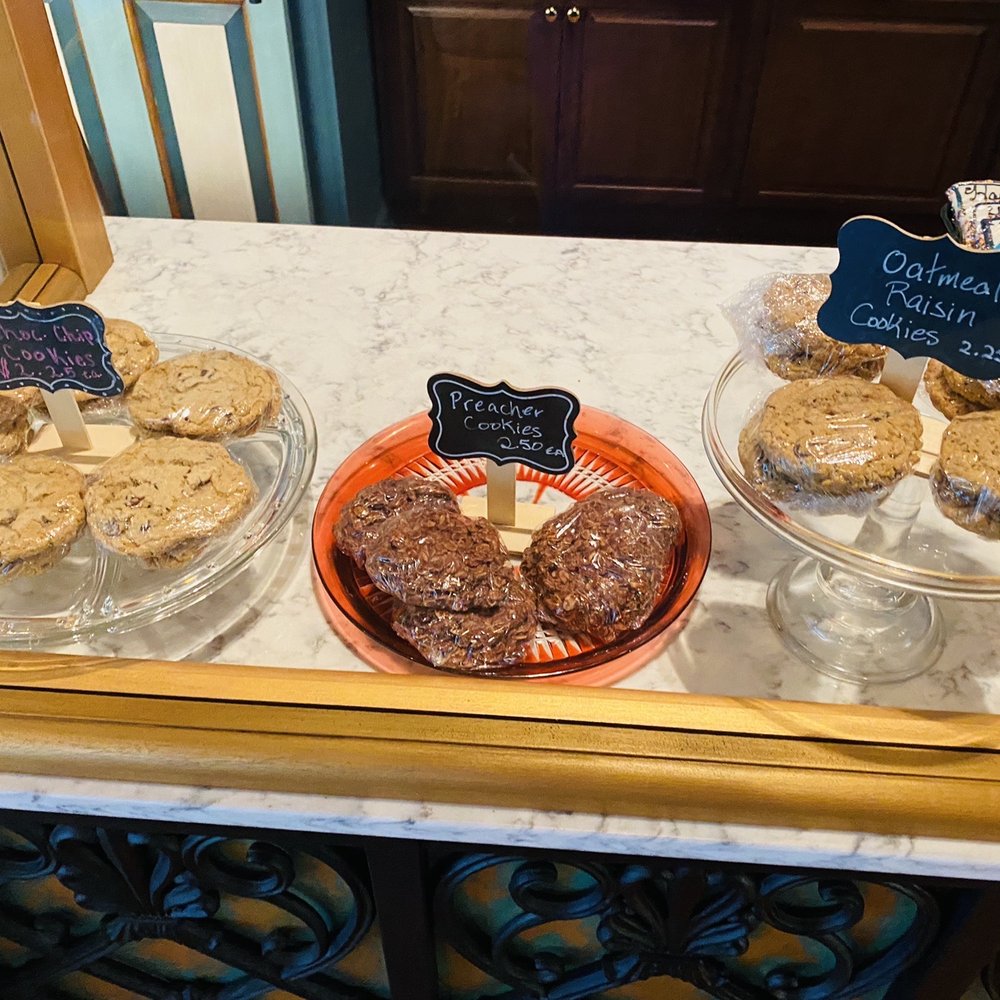 Evie's Bistro and Bakery - New American Near Me - Roanoke, Virginia Evie's Bistro and Bakery - New American Near Me - Roanoke, Virginia