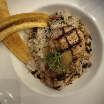 Banana Boat - Grilled mahi - Lounges Near Me - Boynton Beach, Florida