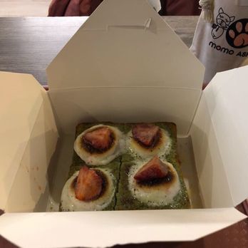 Momo Ashi - Strawberry Matcha Marshmallows Toasted - Bubble Tea Near Me - Bayside, New York Momo Ashi - Strawberry Matcha Marshmallows Toasted - Bubble Tea Near Me - Bayside, New York
