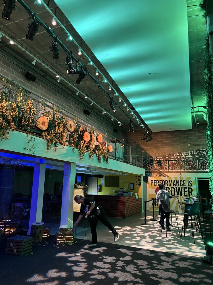 Woolly Mammoth Theatre