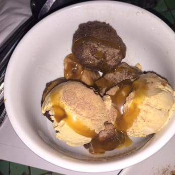 The Alwyne Castle - Chocolate and hazelnut Profiteroles - Pubs Near Me - London, XGL The Alwyne Castle - Chocolate and hazelnut Profiteroles - Pubs Near Me - London, XGL