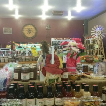Winchester Farms - Store inside - Farmers Market Near Me - Winchester, California