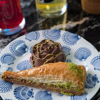 MOTW - Dubai chocolate flower cake - Coffee & Tea Near Me - Franklin, Wisconsin