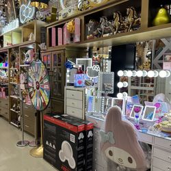 Michelles Furniture Warehouse - Michelle's Furniture