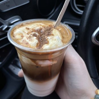 Holos Coffee - Cream latte - Coffee & Tea Near Me - Artesia, California