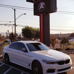 Audio King & Tinting - CUSTOMER NEED IT THE WINDSHIELD TINTED.