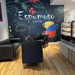 Espumoso Caffe - Lounge area
