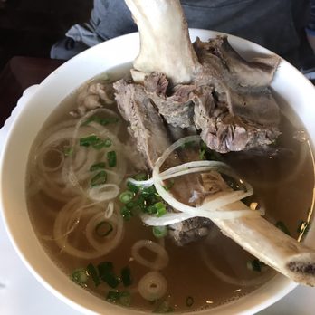 Pho 22 - Ox tail pho--decent amount of meat but a bit overpriced - Vietnamese Near Me - Northridge, California Pho 22 - Ox tail pho--decent amount of meat but a bit overpriced - Vietnamese Near Me - Northridge, California