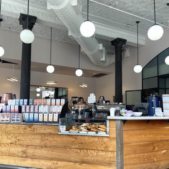 La Colombe NOHO - Counter area - Coffee & Tea Near Me - New York, New York La Colombe NOHO - Counter area - Coffee & Tea Near Me - New York, New York