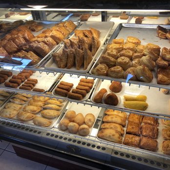 Mi Islas Bakery - Pastries - Bakeries Near Me - Florida City, Florida