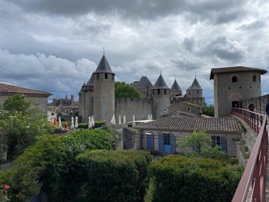 Château et remparts de la cité de Carcassonne by null