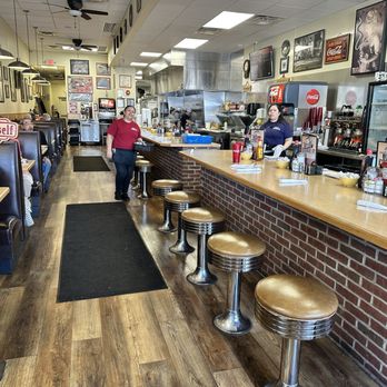 George's Linworth Diner - Breakfast & Brunch Near Me - Worthington, Ohio George's Linworth Diner - Breakfast & Brunch Near Me - Worthington, Ohio