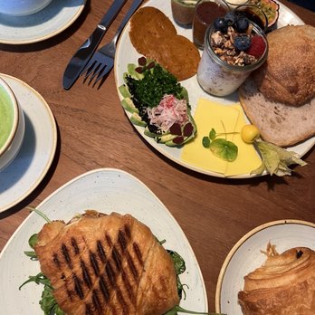 Kaf - Brunch Platter + sandwich - Cafes Near Me - Copenhagen, 84