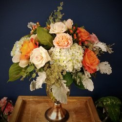 Williams Flower & Gift - Queen Anne