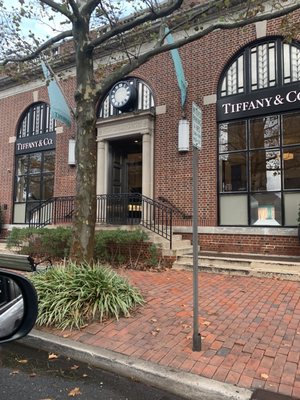 Tiffany & Co. by null