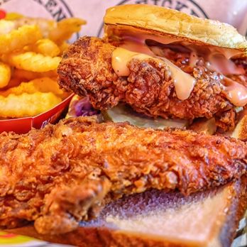 Dave's Hot Chicken - Chicken Shop Near Me - Los Angeles, California Dave's Hot Chicken - Chicken Shop Near Me - Los Angeles, California