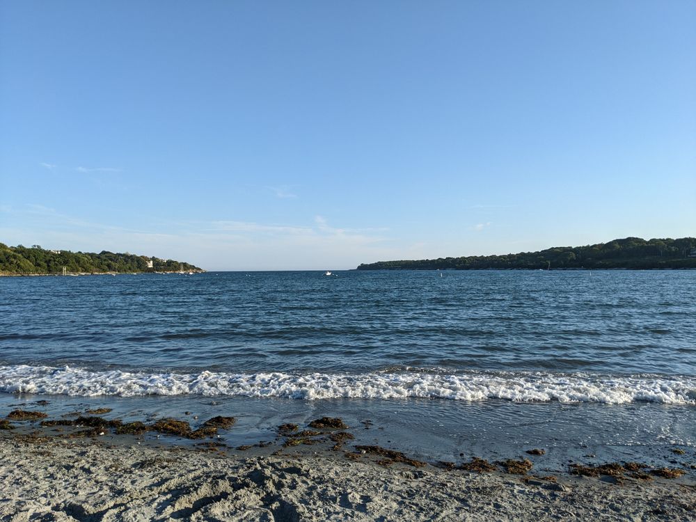 MACKEREL COVE Updated October 2024 15 Photos 153 Beavertail Rd