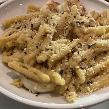 Ember & Iron - Shrimp Mac and cheese - American Near Me - Jacksonville, Florida