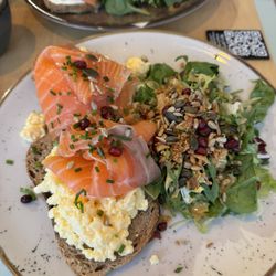 Léopold Café Presse