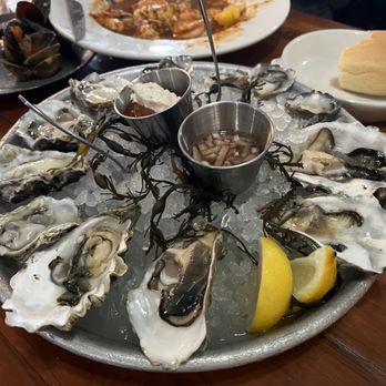 Hook & Anchor - Oysters - Seafood Near Me - Costa Mesa, California