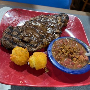 Strickland’s Seafood Restaurant - Steak - Seafood Near Me - Paducah, Kentucky