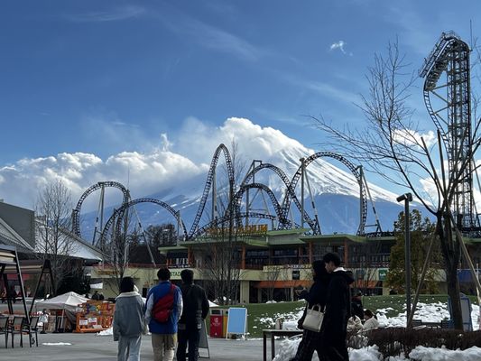 Fuji-Q Highland by null