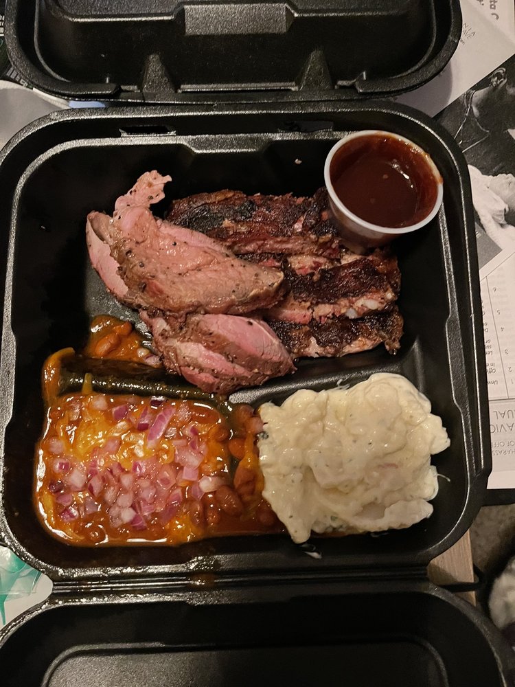 Kinder's Meats Deli BBQ