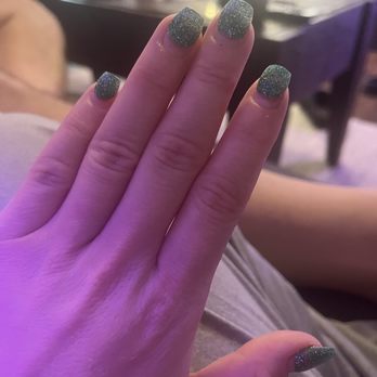 E'Shee Nails Spa - Grow out - Waxing Near Me - Austin, Texas