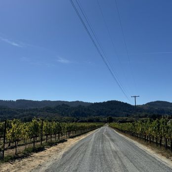 Unti Vineyards - Wineries Near Me - Healdsburg, California Unti Vineyards - Wineries Near Me - Healdsburg, California