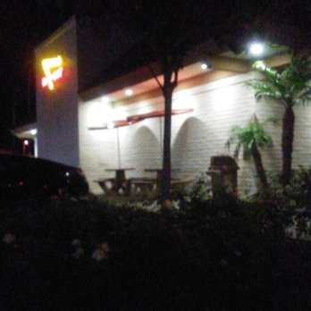 In-N-Out Burger - Waiting for the order. - Burgers Near Me - Simi Valley, California