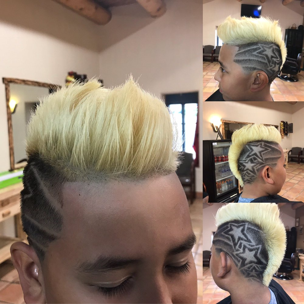 Pistoleros BarberShop Logo